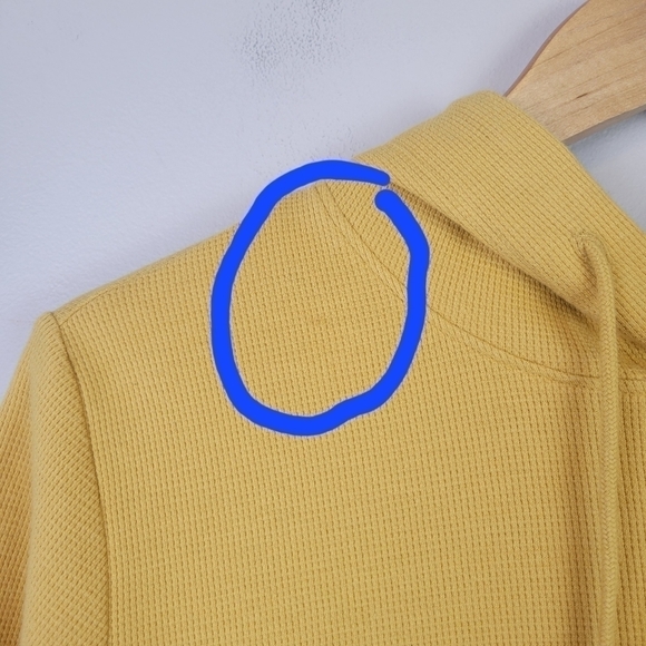 ARITZIA Sunday Best Waffle Knit Cropped Hoodie Mustard Yellow S - Picture 3 of 11